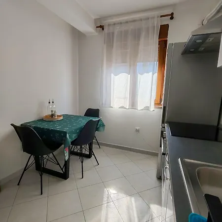 Apartment Gigio 55m2 Amphitheater With Free Parking Pula